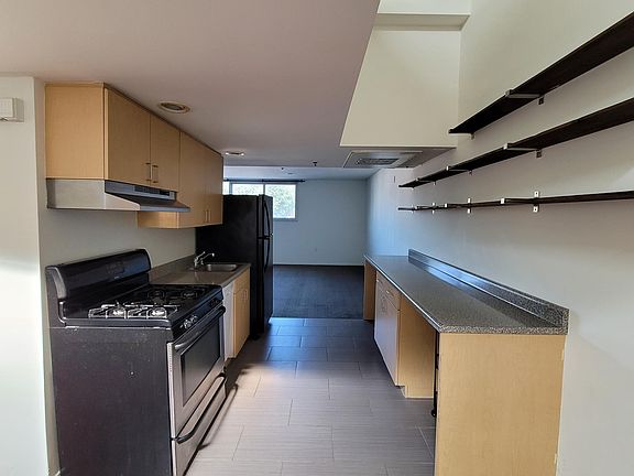 4th image of 456 E Orange Grove Blvd Unit 203