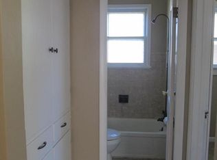 17 W Walnut St, Farmersville, OH 45325