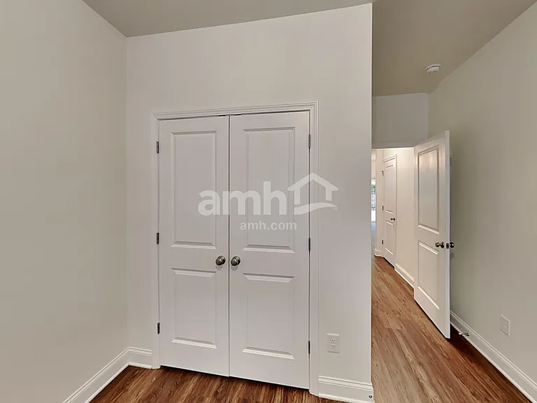 136 Rivulet Dr — Photo 14