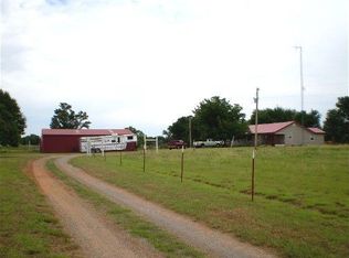 141 Rr 1, Dill City, OK 73641