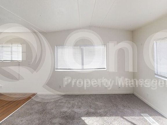 5th image of 229 N Palm St Trlr 2