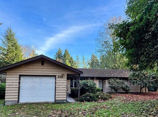3100 Armstrong Ln NE, Bremerton, WA 98310