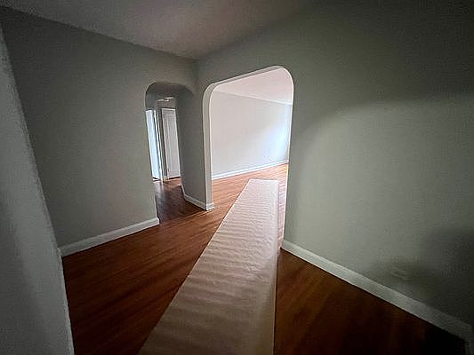 2nd image of 3200 Netherland Ave APT 3C