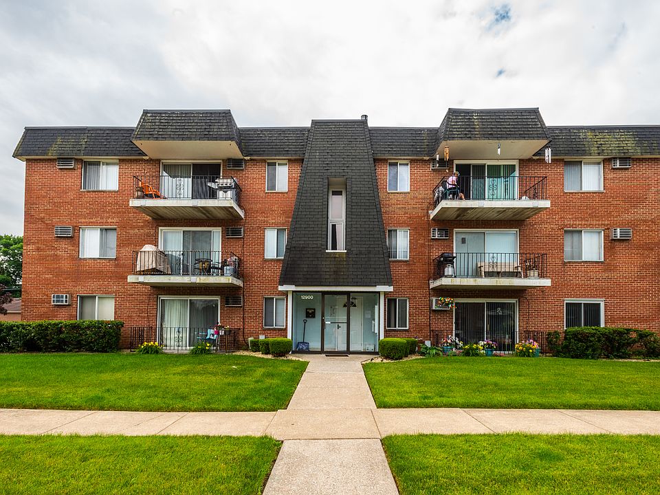 1st image of 12900 Crestbrook Ct APT 12