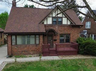 14 W Winter Ave, Danville, IL 61832