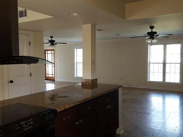 6739 Catina St — Photo 7