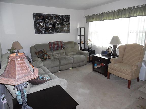 2nd image of 2916 Marrett Dr