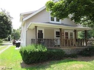 196-198 E Prospect St, Painesville, OH 44077