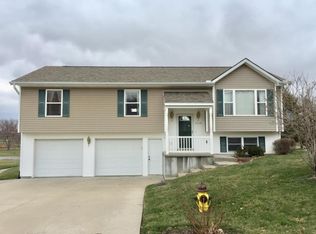 1225E E Grant St, Maryville, MO 64468