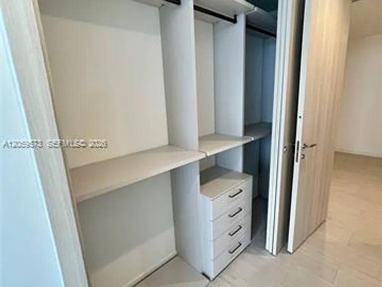 1000 Brickell Plz #Penthouse CU-5501 — Photo 34