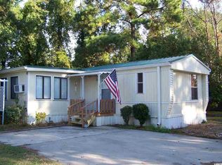 1004 Foxfire Dr, North Myrtle Beach, SC 29582