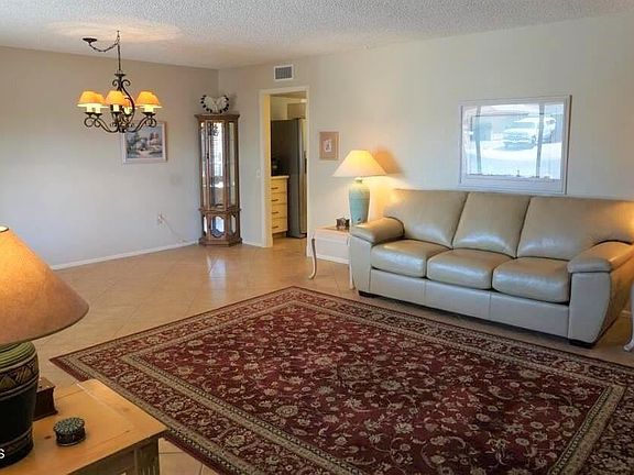 3rd image of 12902 W Allegro Dr