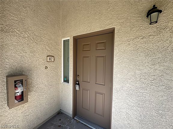 2nd image of 3350 Cactus Shadow St Unit 102