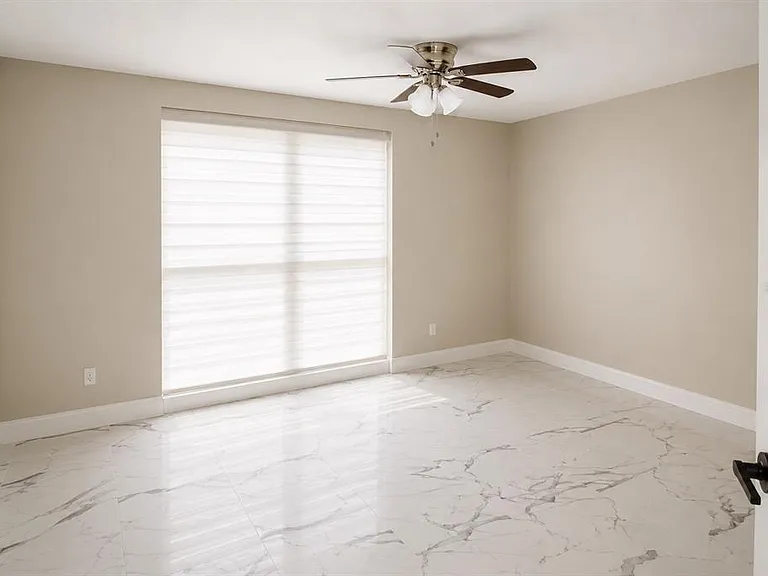 12416 Cobble Stone Dr — Photo 18