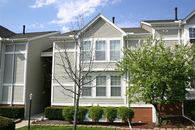 1st image of 1515 Sycamore Commons Dr