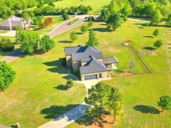 3722 Blue Stem Dr, Tuttle, OK 73089