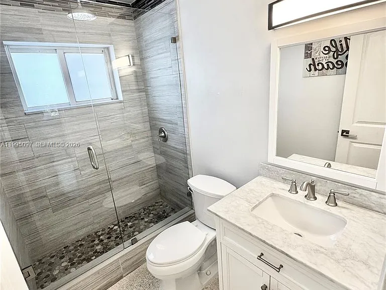 1601 SE 15th St #1B — Photo 9