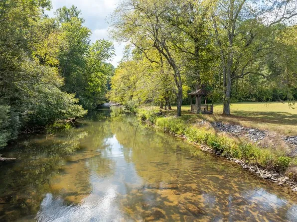1295 Stillwell Rd, Ellijay, GA 30540