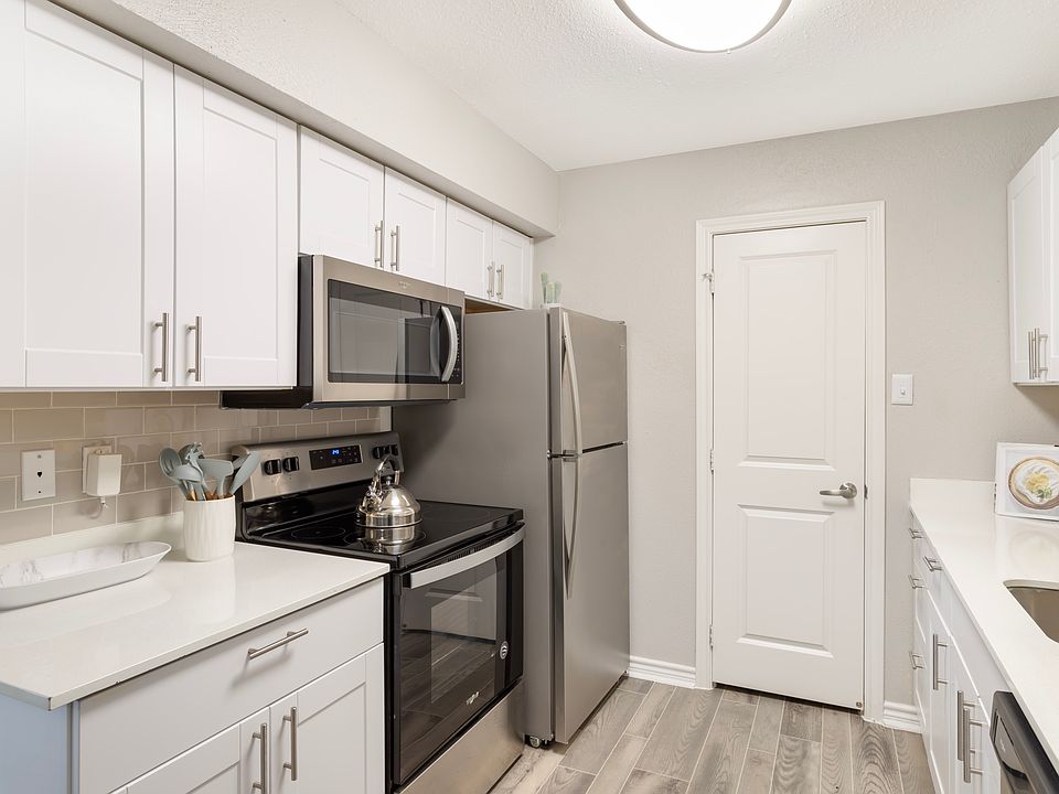 1st image of 11300 Regency Green Dr #1B-1Ba-679Sqft