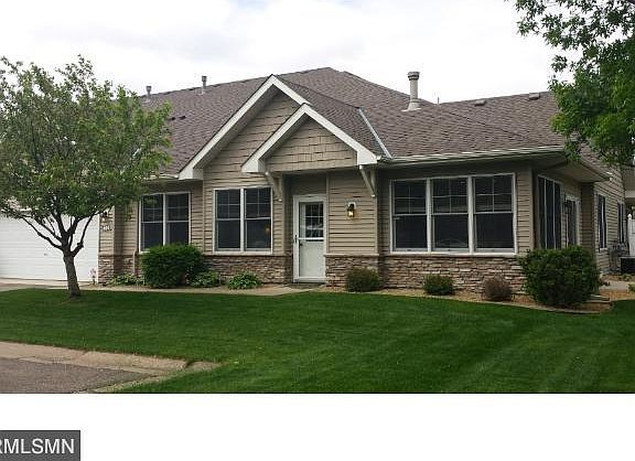 2nd image of 404 Hayes Dr