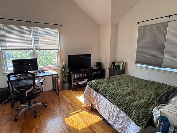 3rd image of 250 Allston St #A