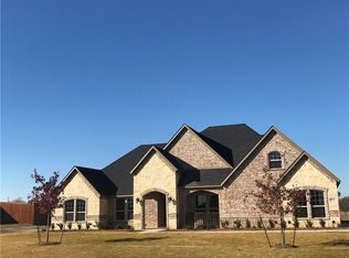 2561 Christine Ln, Midlothian, TX 76065