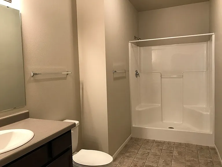 Crystal Creek — Photo 37
