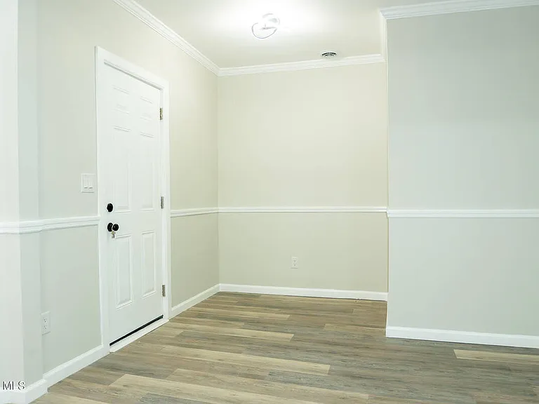 418 3rd St #2 — Photo 25