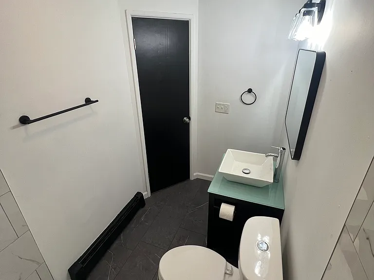 4521 Grover Dr #4 — Photo 16