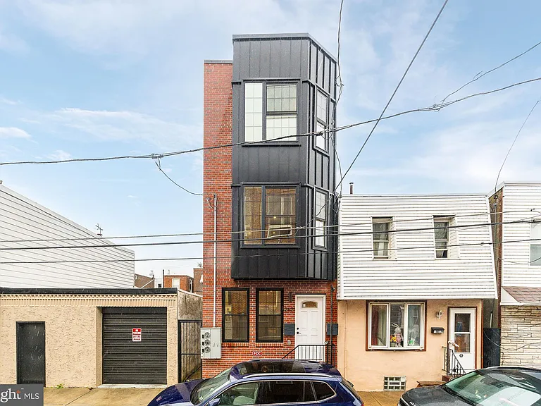 2821 Livingston St #1 — Photo 23