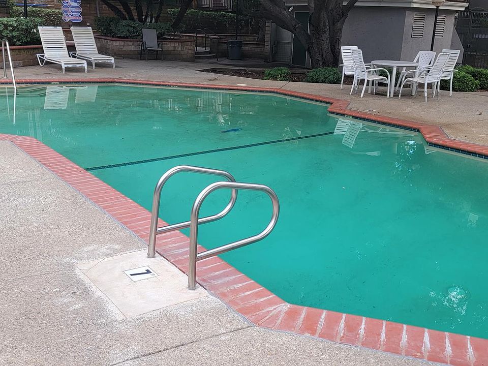2nd image of 3326 Holly Grove St #42