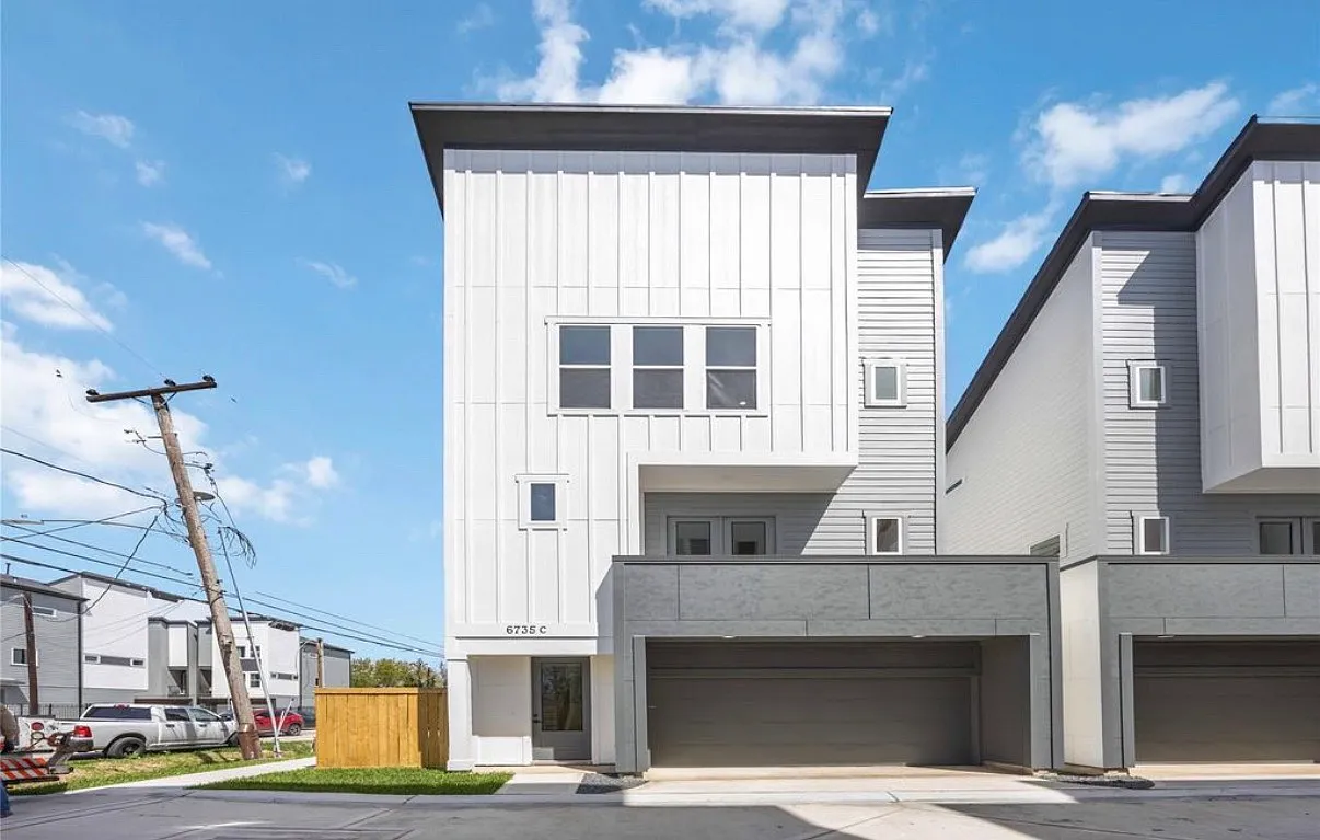3 bed, 3.5 bath, 1771 sqft, $2,399 — Photo 3