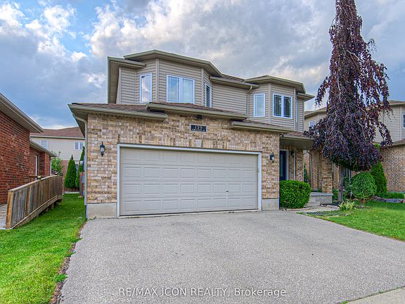 2nd image of 139 Pebblecreek Dr