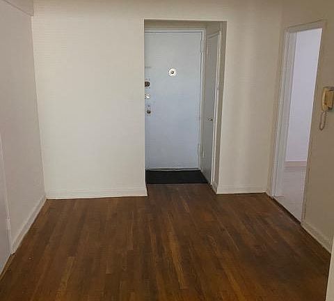 3rd image of 83-35 139th St #5K