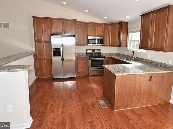 5th image of 7710 Zena Marie Ln