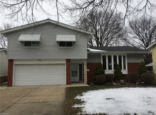 11246 Lafayette Dr, Parma Heights, OH