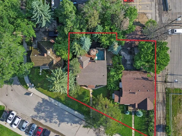 12424 & 12420 Jasper Ave NW, Edmonton, AB T5N 3J8
