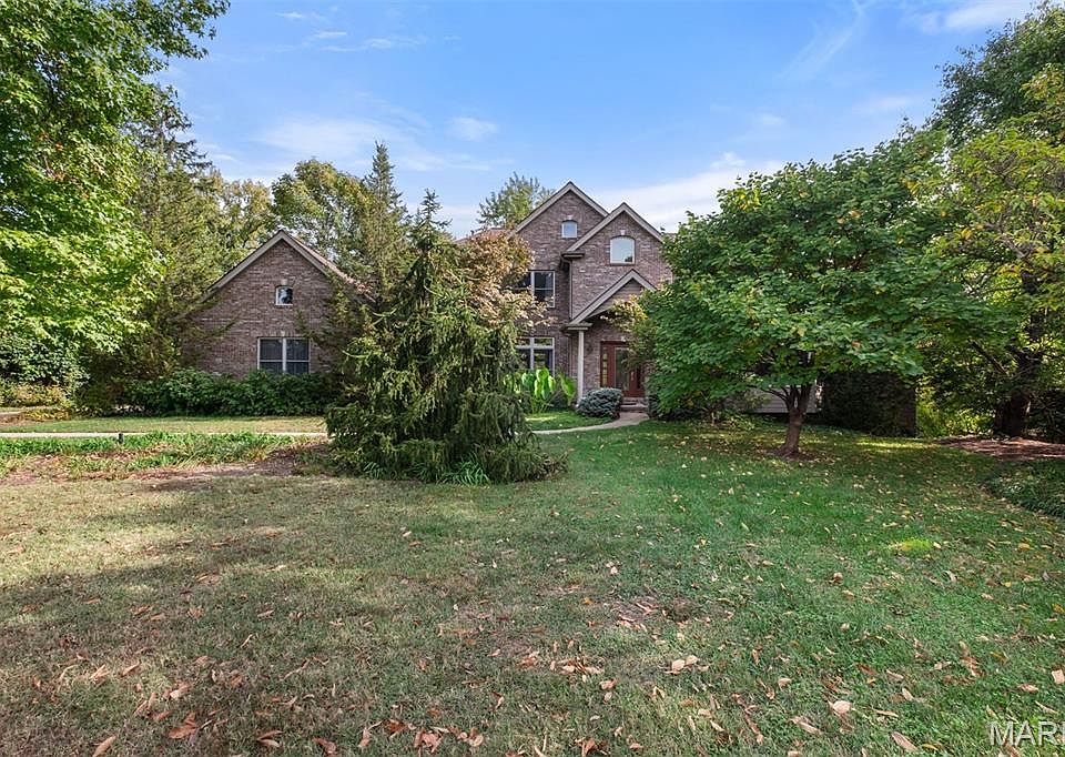 1st image of 21 Ramsgate Dr