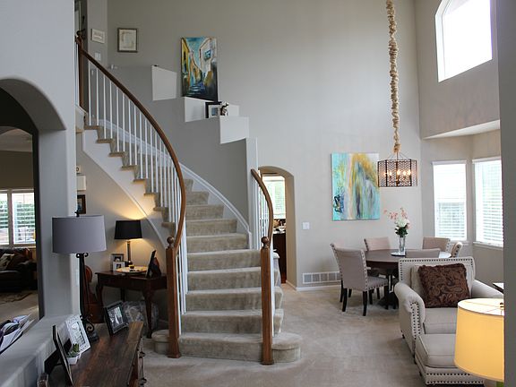 2nd image of 2142 Pinon Cir
