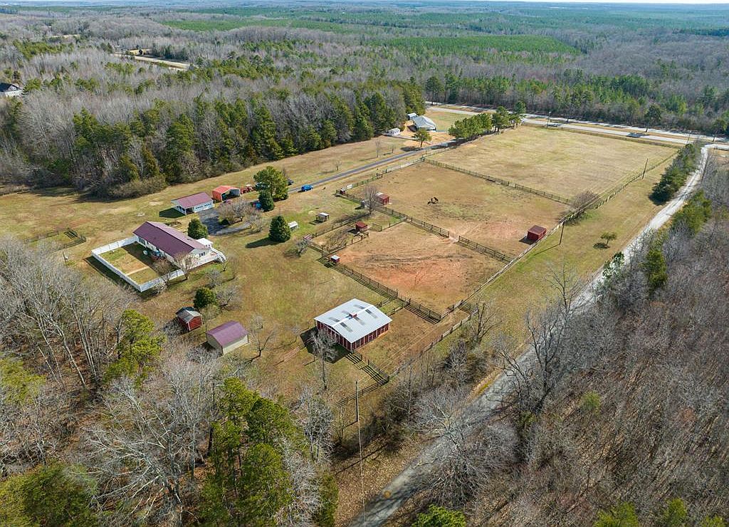 275 Equine Ln, Drakes Branch, VA 23937 Zillow