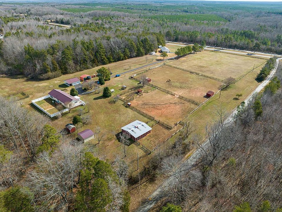 275 Equine Ln, Drakes Branch, VA 23937 Zillow