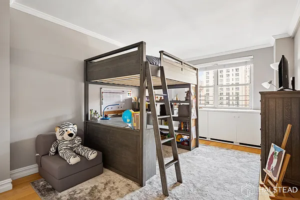 Sold by Brown Harris Stevens | media 7