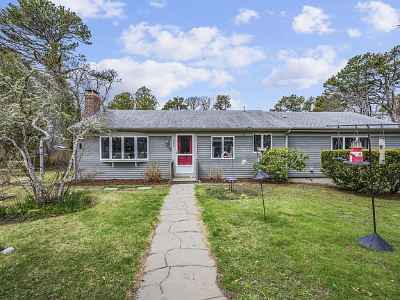 3rd image of 535 School House Road