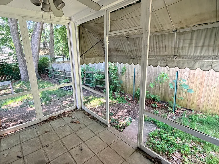 75 Stimson Rd — Photo 35