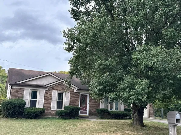117 W Riddle St, Jeffersonville, IN 47130
