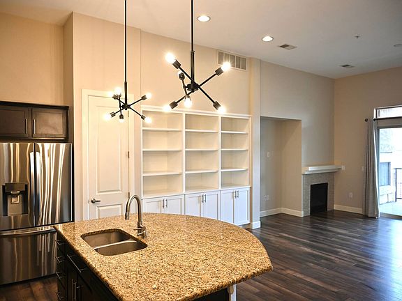 5th image of 301 Inverness Way
