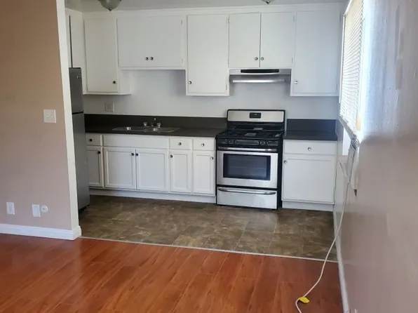 Rose Gold LLC (24th St.), 1008 W 24th St APT 301, Los Angeles, CA 90007