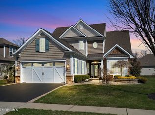 79 E Bosworth Blvd, Farmingdale, NJ 07727