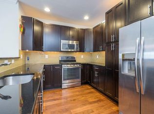 700 Commodore Ct UNIT 2752, Philadelphia, PA 19146