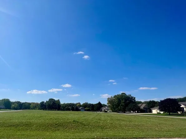 633 Huckleberry Ct, Coldwater, MI 49036